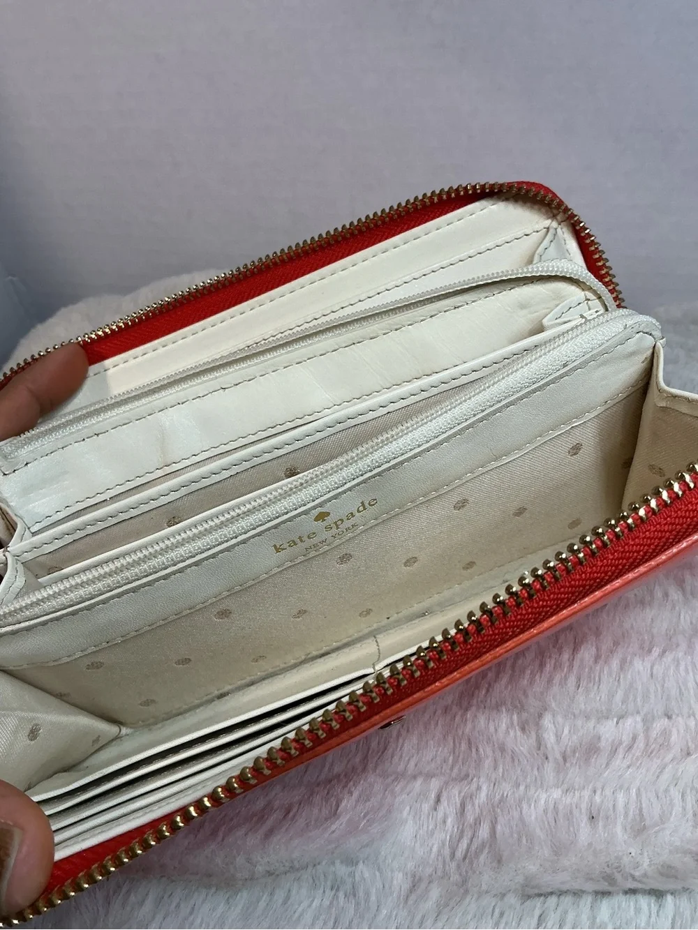 Kate Spade New York Bright Orange/Red Leather Zip Wallet – Great Condition